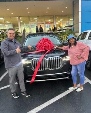 Amara 'La Negra' Instagram - Te Mereces Eso y mucho Más! @mamianalamama1 I love you mami! Nunca me Olvidaré de los Tiempos Que No Teníamos Ni para un Carro! Cuando un Transportation era un Sueño para no andar a pie. Me siento orgullosa de poder darte la Vida que te mereces porque nunca me olvidaré de donde vengo y todos los Sacrificios que hicistes y continúas haciendo por mi! Yo sé que no es fácil pero quiero que siempre sepas que estoy agradecida. 

You deserve that and much more! @mamianalamama1 I love you mommy! I'll Never Forget the Times We Didn't Even Have a Car!. I feel proud to be able to give you the Life you deserve because I will never forget where I come from and all the Sacrifices you made and continue to make for me and my girls. I know it's not easy but I want you to always know that I am grateful.
