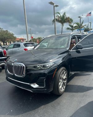Amara 'La Negra' Instagram - Te Mereces Eso y mucho Más! @mamianalamama1 I love you mami! Nunca me Olvidaré de los Tiempos Que No Teníamos Ni para un Carro! Cuando un Transportation era un Sueño para no andar a pie. Me siento orgullosa de poder darte la Vida que te mereces porque nunca me olvidaré de donde vengo y todos los Sacrificios que hicistes y continúas haciendo por mi! Yo sé que no es fácil pero quiero que siempre sepas que estoy agradecida. 

You deserve that and much more! @mamianalamama1 I love you mommy! I'll Never Forget the Times We Didn't Even Have a Car!. I feel proud to be able to give you the Life you deserve because I will never forget where I come from and all the Sacrifices you made and continue to make for me and my girls. I know it's not easy but I want you to always know that I am grateful.