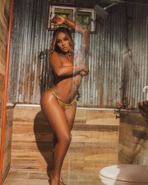 Amara 'La Negra' Instagram - @lasroyaltwinsempire it Be a Whole Experience! Inolvidable..Come Join me! Acompáñame…I Promise you I’m Unforgettable