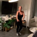 Anabel Pantoja Instagram - No me gusta la Navidad, pero si es 💃🏽 es mucho mejor 👏🏻 @asicantajerezennavidad2022 @currosantos_ @luisdeperikin_oficial @joseletemayeta @junqueracortes_