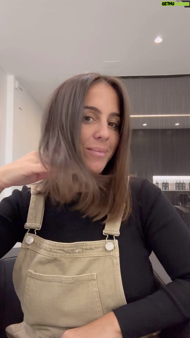 Anabel Pantoja Instagram - Hasta que lo consiguió 💇🏽♀️ @danielfortana 🥹