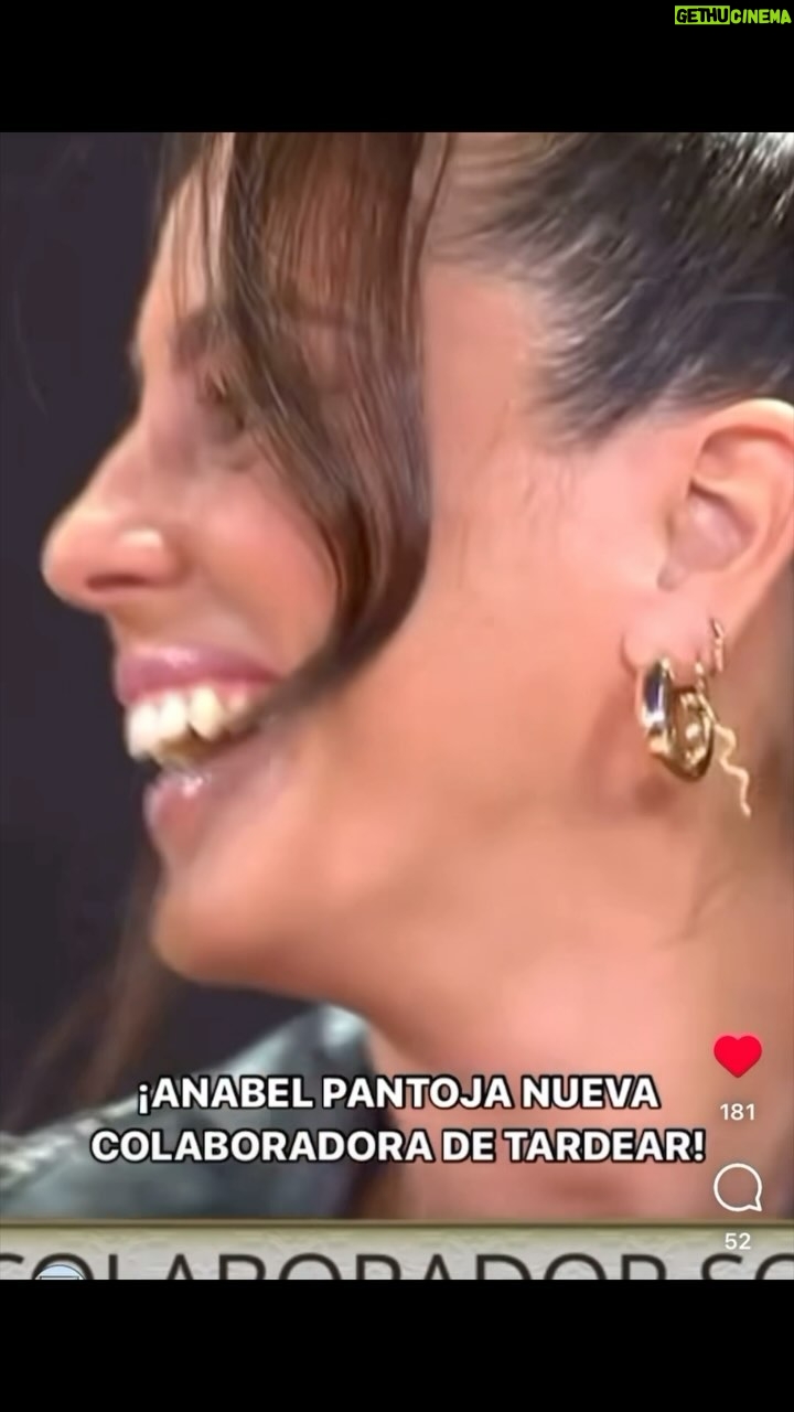 Anabel Pantoja Instagram - Se vienen unas tremendas aventuras 🥹👏🏻✈️ Gracias @tardeartv @telecincoes