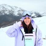 Anabel Pantoja Instagram - De no venir en 20 años, este vine 3 y ha sido todo un descubrimiento vestirme y estar tan guapa! 🤙🏼 hasta el año que viene ☺️