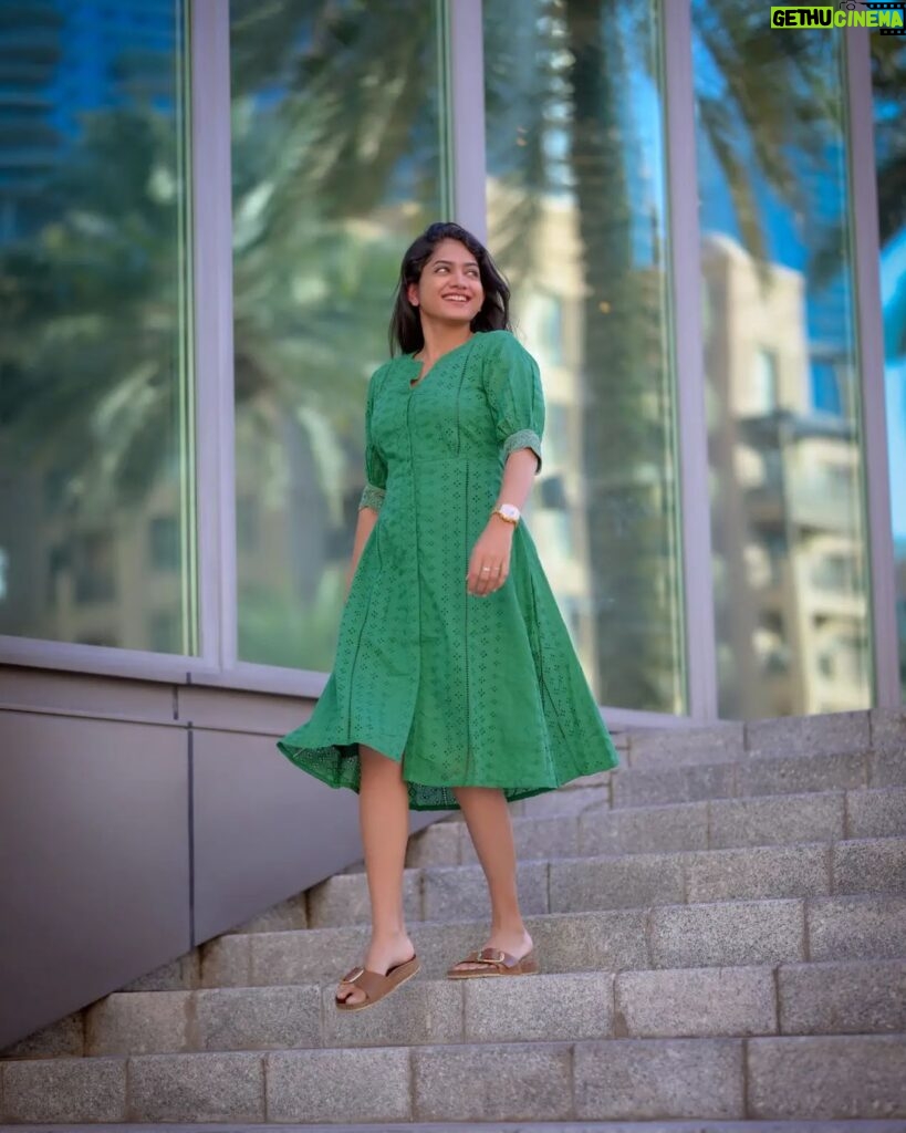 Anarkali Marikar Instagram - She's got the Glam-magic❤ The beautiful @anarkalimarikar in our Xmas Collections 🎄 📸 @vibethinks #xmascollection #newarrivals #uaeclothingstore #amazebyashiya Downtown Dubai