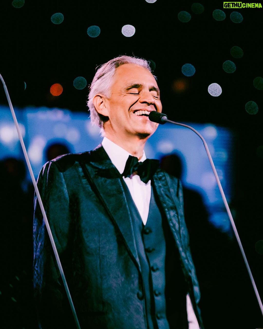 Andrea Bocelli - 239.2K Likes - Viña Del Mar Festival, #Chile 🇨🇱
@elfestivaldevina