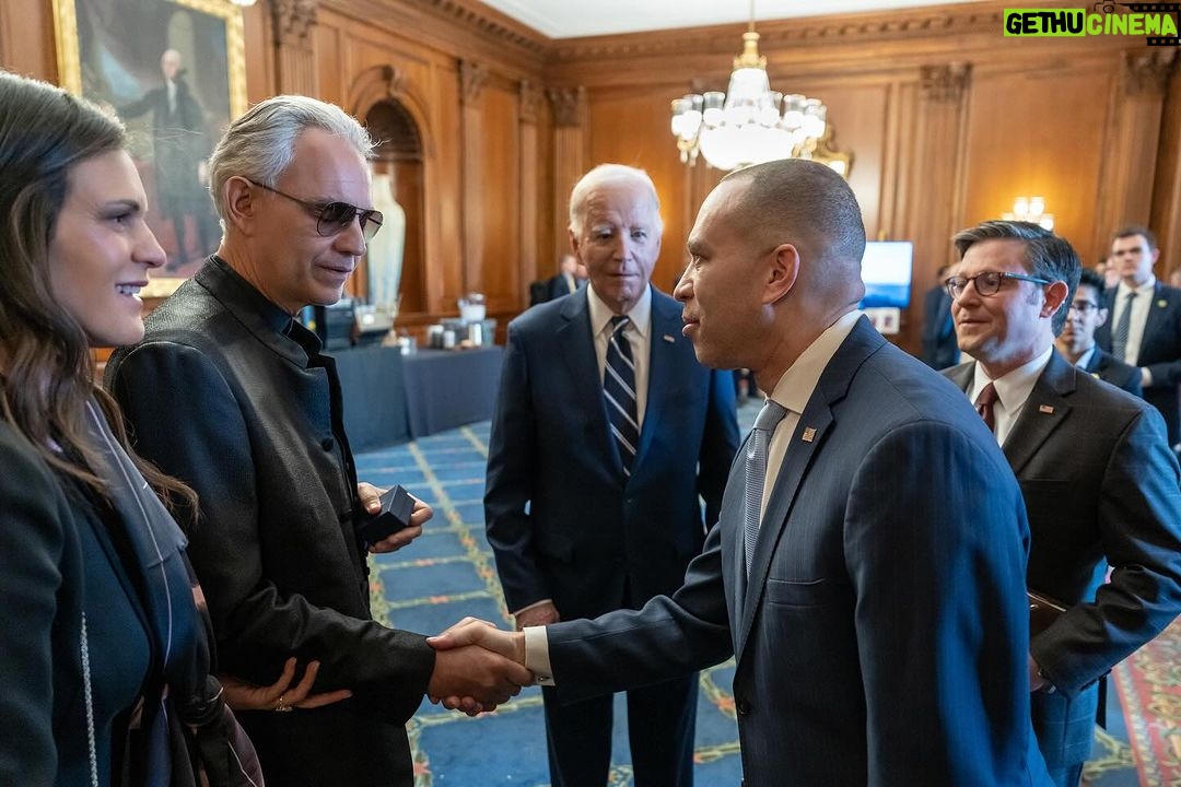 Andrea Bocelli - 37.5K Likes - We have left Capitol Hill with hearts swelled full of hope, inspiration, and drive.
At National Prayer Breakfast in Washington, unexpectedly intimate voices broke through the formality of the location to speak to the heart of the audience about powerful themes: transforming crises into an opportunity to mature—individually or collectively—to evolve, to progress, to break free; believing that prayer is always the most powerful weapon (and fasting, as a form of devotion); loving the world as a journey with no alternatives, starting from those around us whom we encounter in our daily lives.
Strong, important and true words from President Biden himself, whom I thank sincerely for reiterating the power of music, and who was kind enough to call himself a fan of mine as he spoke about the comfort my song “Fall on Me” gave him in hard times as he mourned to loss of his son.
In their simple but wise words, the president and other speakers sent out a message of peace. Former Admiral and Senate Chaplain Barry Black made a rousing call to arms against hate, reminding us of the sacred texts and the—still revolutionarily, burningly relevant—concept that God imparts to us in urging us to love our neighbor even when they are hostile and strive for common ground rather than feeding conflict, facing them with the most powerful armament ever conceived: love.
On my part, it was an honor and a joy to provide my modest musical contribution to such an extraordinary meeting. I hope that the seed planted in our minds there can grow into brave choices so that life can win.
In addition to delivering sung prayers, I took the liberty of reminding the audience of a lesson dear to me and still relevant today that we can draw from Cato Uticensis, who two millennia ago advised the Roman legislature not to let soldiers listen to music, which softens hearts and makes men unfit for war. However, we like to dream of just that: an army of soldiers unfit for way, fighters in love, sowing not death but peace to the world.