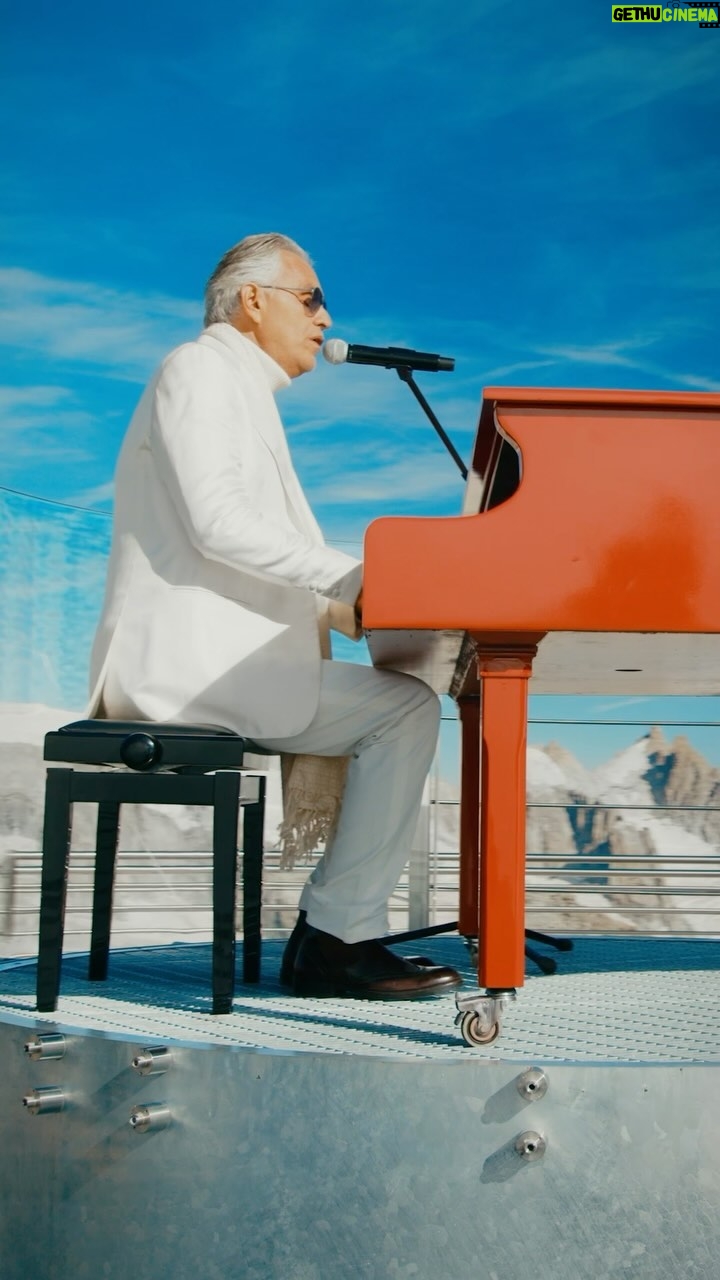 Andrea Bocelli - 175.2K Likes - #Christmas is in the air…
Silent Night live from Monte Bianco