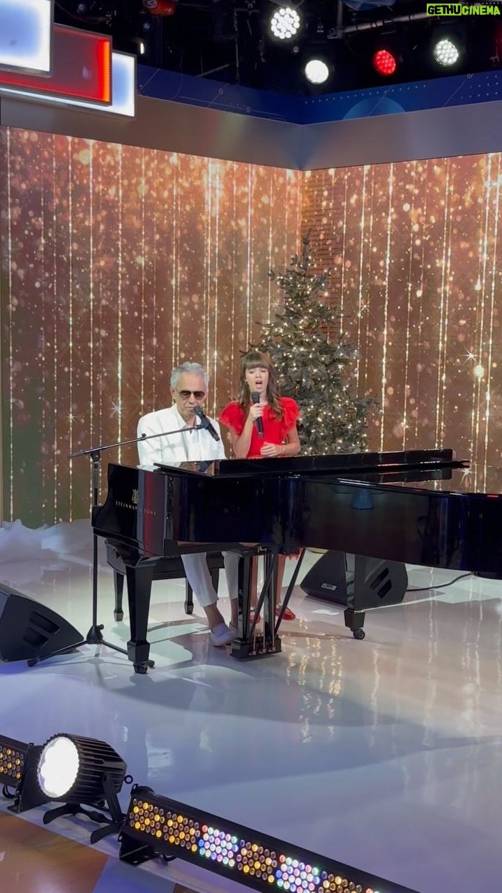 Andrea Bocelli - 26.5K Likes - ❄️Let it snow, let it snow, let it snow!❄️
@andreabocelliofficial and his daughter are bringing the holiday spirit to Times Square! 🎶🎄
#AndreaBocelli