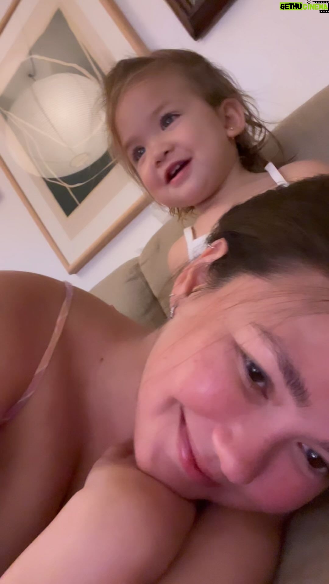 Angelica Panganiban Instagram - Simple joys with my little angel 🧚🏼