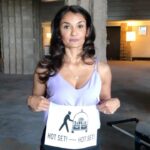 Anjali Bhimani Instagram - #TBT to the set of #thebellmenmovie when I found great joy in the signage that greeted me in the morning. Wanna check more of our “hot set”? Then go check out the The Bellmen on @itunes and amazonprimevideo! With @adamraycomedy @realrichardkind @thomaspatricklennon @kelencoleman @mcphonz @jonathankite @sujataday and the late and truly truly great Willie Garson and more, it’s guaranteed laughs...and lots of hot sets. . . . . . . #sowrongbutsoright #williegarson #actress #voiceactor #amazonprime Los Angeles, California