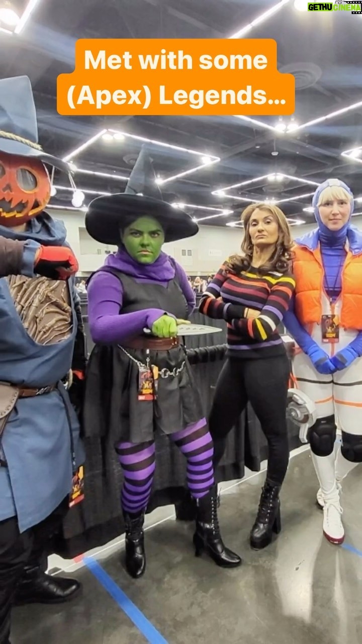 Anjali Bhimani Instagram - FINALLY getting some of these great pics and goodies up from @rosecitycc but there is so much more! Just blown away by all the lovely people who showed up and showed OUT. Heroes and legends and Critters and artists and writers and dreamers and new friends from all over. Just love the creativity of this incredible community - you are all just astounding. Here’s to the next adventure we have together! (PS if you’re in this video, let me know in the comments! I don’t have everyone’s handles and I would love to credit you all for the cosplay and art and love!)