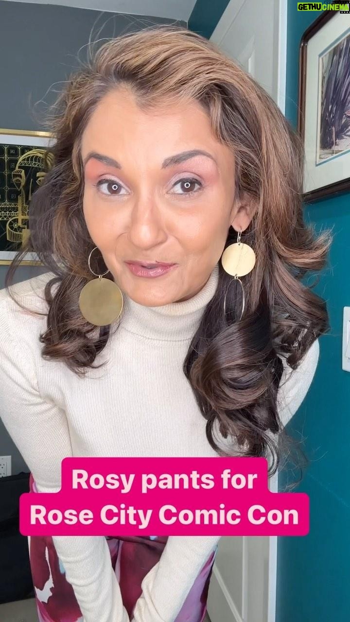 Anjali Bhimani Instagram - Breaking out my rosy pants today because I’m so excited about Rose City Comic Con this weekend! I’ll be signing starting Friday afternoon and doing a panel/Q&A at 4 pm - check out the @rosecitycc site to grab your badge and pre-purchase any autographs or photos, or pops or copies of I Am Fun Size! Can’t wait to see all of you there soon! Portland Oregon