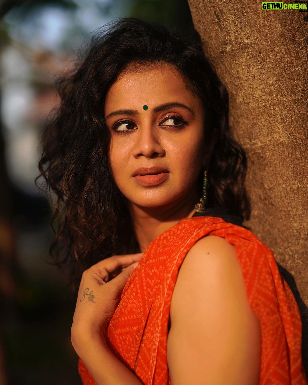 Anjana Rangan Instagram - Just the Golden hour and Me.. no filters in between ! ☀️🧡
