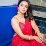 Anjana Rangan Instagram - 🚨🚨🚨 For #Siren Audio and Trailer launch ! Photography : @arunprasath_photography Outfit : @magicbyjeeni Makeup : @shree__artistry__ Hair : @shalini_hairartist Flowers : @blossom_bridal_flowers
