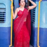 Anjana Rangan Instagram - 🚨🚨🚨 For #Siren Audio and Trailer launch ! Photography : @arunprasath_photography Outfit : @magicbyjeeni Makeup : @shree__artistry__ Hair : @shalini_hairartist Flowers : @blossom_bridal_flowers