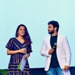 Anjana Rangan Instagram - Its always a blast on stage with my fav most @rjvijayofficial ! 😍♥️😍♥️ check out the last picture for the vibe onstage 🔥 Hosted the 25th year celebration for @schwingstetterindia ! Wonderful audience. 😍 Beautifully organised by @epitomeevents ♥️