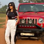 Anju Kurian Instagram - Rugged beauty??? It’s not a jeep thing; it’s a jeep wrangler thing! Tag your jeep squad below 👇. 🎥- @jiksonphotography #jeepwrangler #jeeplife #offroad #adventurecalling #beastmode #mondaymood