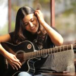 Anju Kurian Instagram - Brightening up my day with some chill tunes and a cozy café atmosphere 🫰. #metime #positivevibes #musiclover #happyplace #coffeetime Cafe - @tonicocafe