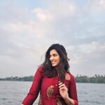 Anju Kurian Instagram - Share your all-time favourite valentine’s day song and tell me why it holds a special place in your heart ❤️ 🎶. 🏨- @abadwhisperingpalms