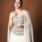 Ankitta Sharma Instagram - 🪔✨ Shot by @smileplease_25 Wearing @kaaishabyshalini Styled by @shrushti_216 Jewellery by @gehnajewellers1 MUA @sunny_makeup_artist Hair by @makeupnhairbyashi