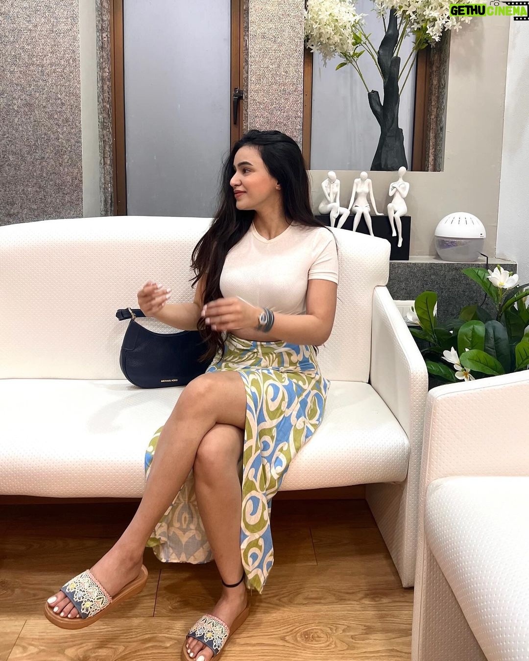 Ankitta Sharma Instagram - “In a room full of artwork, I’d still look at you.” 🦋