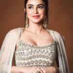 Ankitta Sharma Instagram - 🪔✨ Shot by @smileplease_25 Wearing @kaaishabyshalini Styled by @shrushti_216 Jewellery by @gehnajewellers1 MUA @sunny_makeup_artist Hair by @makeupnhairbyashi