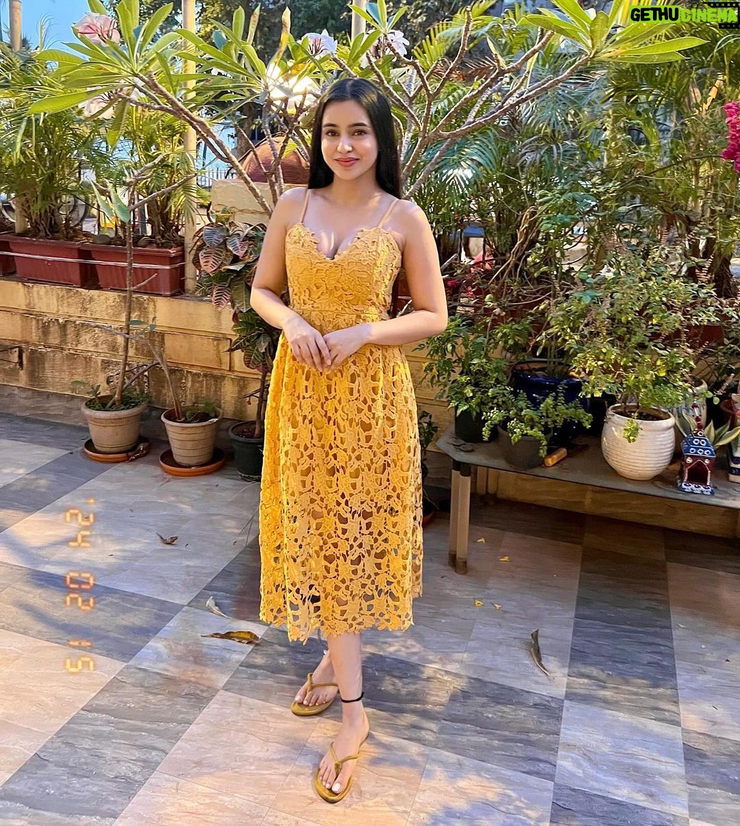 Ankitta Sharma Instagram - π»πΆβ€οΈπ