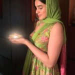 Ankitta Sharma Instagram - 🪔✨