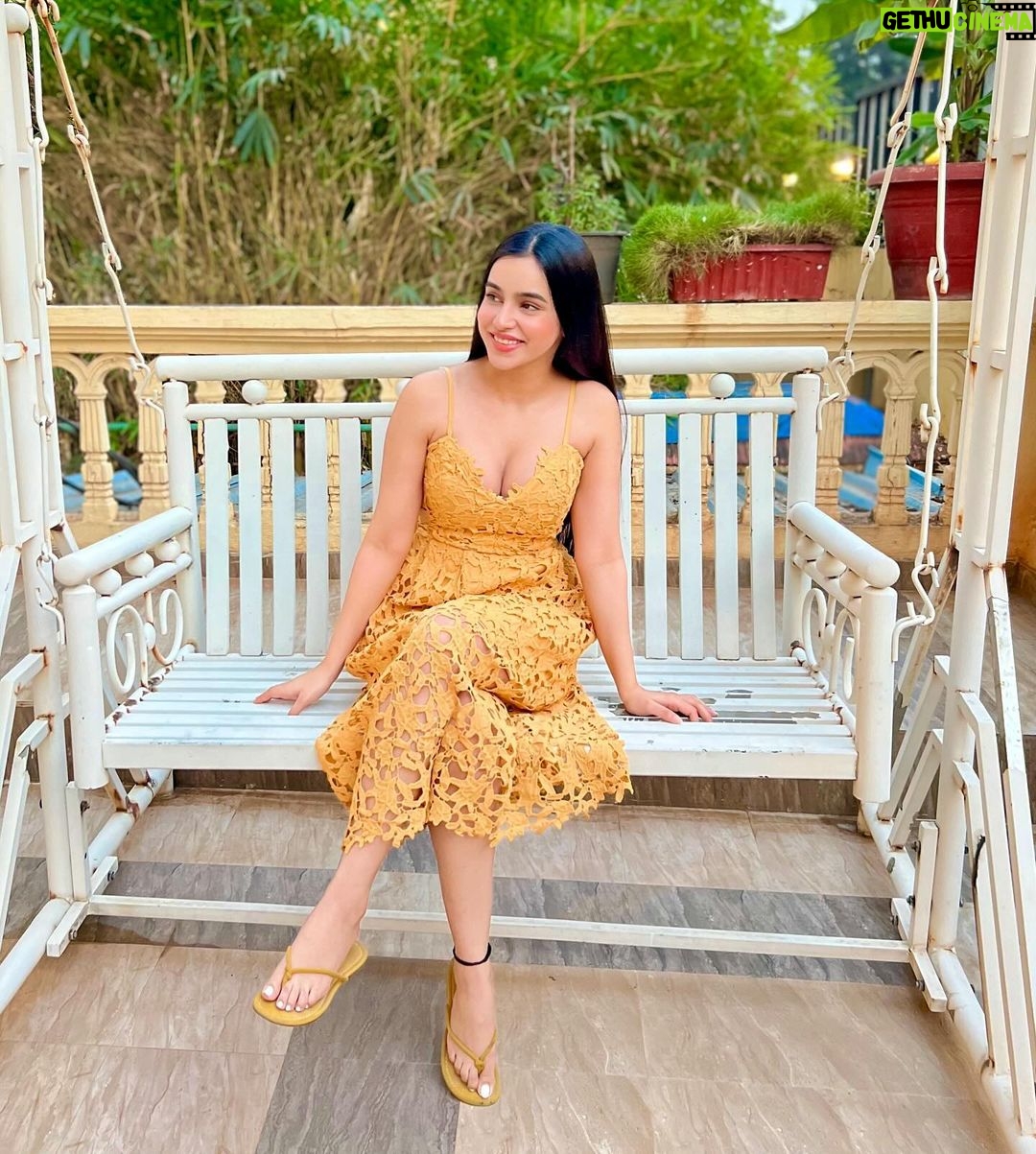 Ankitta Sharma Instagram - π»πΆβ€οΈπ