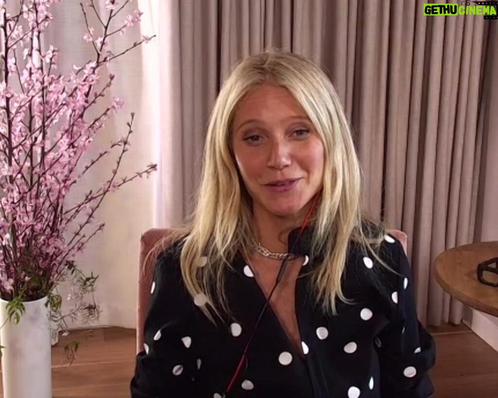 Anna Faris Instagram - I just had the best time talking with @gwynethpaltrow