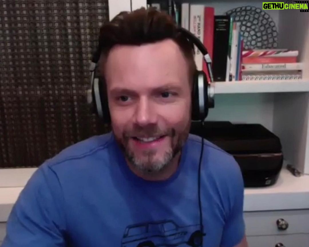 Anna Faris Instagram - I’ve known @joelmchale since I was 16 years old and we still have a lot in common. Growing up in Washington, acting, and knives