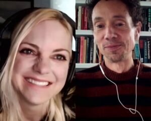 Anna Faris Instagram - I was pretty excited and very nervous to welcome @malcolmgladwell to @unqualified