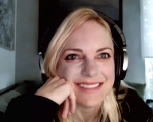 Anna Faris Instagram - I was pretty excited and very nervous to welcome @malcolmgladwell to @unqualified