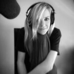 Anna Faris Instagram - Hey dear listeners, it’s been a while since we’ve had you on @unqualified and I miss talking with you. Let us know what’s going on by visiting bit.ly/askANNA (link in bio). I look forward to hearing from you!
