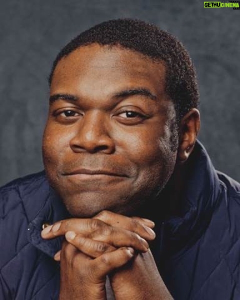 Anna Faris Instagram - Talking with @thesamrichardson from @veephbo made me smile just like I always do when watching him. Sam is brilliant and wise. I recommend following him and you’ll see. @unqualified