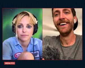 Anna Faris Instagram - It was great having @tombini back on @unqualifed. I never really thought that life and pizza had so much in common. Until now.