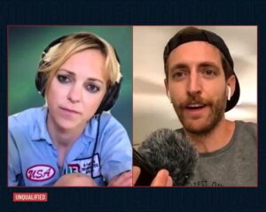 Anna Faris Instagram - It was great having @tombini back on @unqualifed. I never really thought that life and pizza had so much in common. Until now.