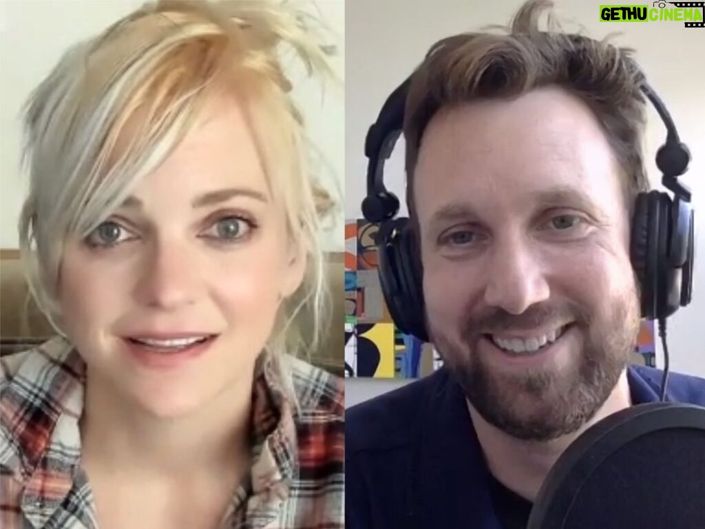 Anna Faris Instagram - Last week on @unqualified, I talk with @jordanklepper on everything from political rallies to his improv career. Listen now on Apple Podcasts or wherever you get your podcasts!