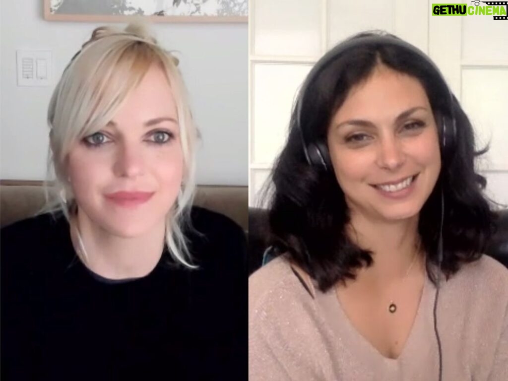 Anna Faris Instagram - My guest and co-host on @unqualified this week is the amazing @morenabaccarin who you know from Deadpool, Gotham, and more - listen on apple podcasts or wherever you get your podcasts!