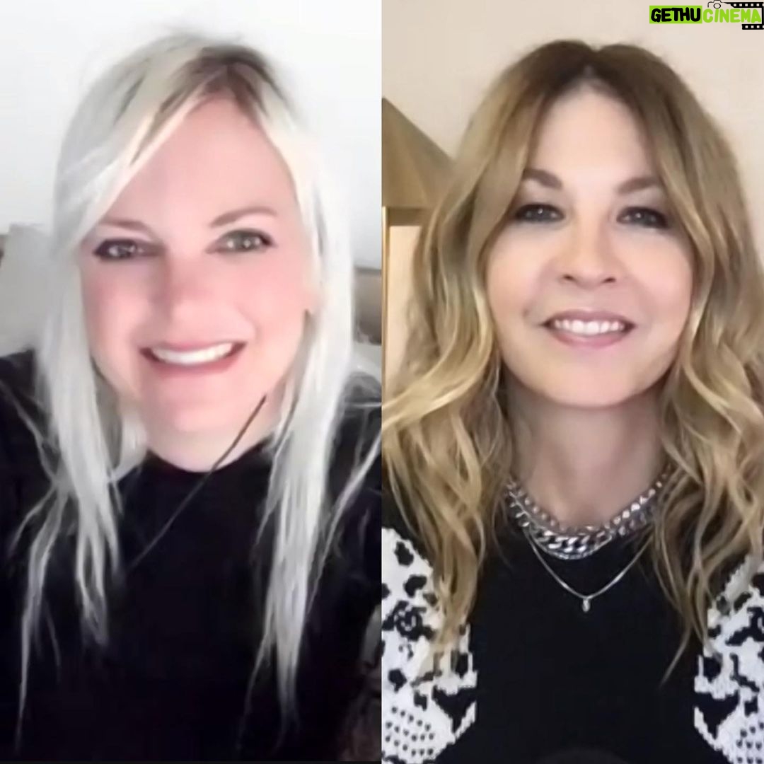 Anna Faris Instagram - On this week’s @unqualified episode… @jennaelfman!