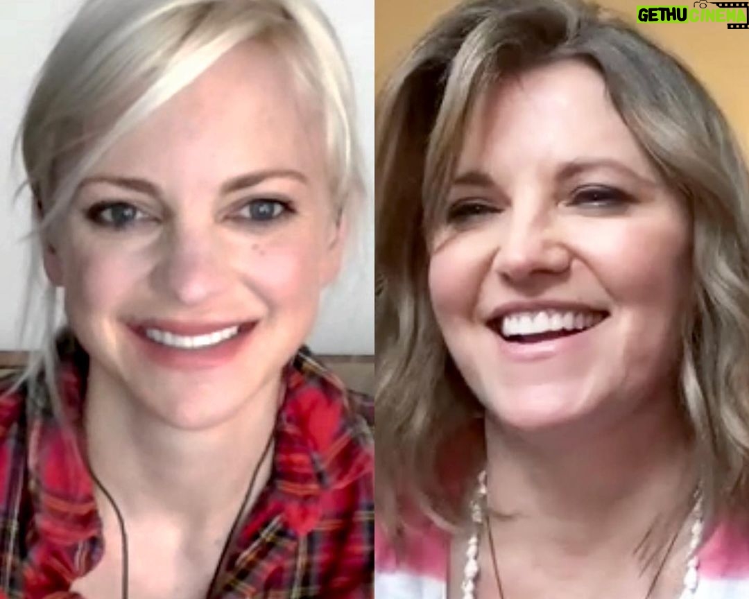 Anna Faris Instagram - Lucy Lawless said she would invite me to her dream dinner party!