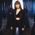 Annalisa Scarrone Instagram – La vuoi la verità? Ma quale verità? Ti dico la sincera o quella più poetica? 🔥 
#Sinceramente
#Sanremo2024