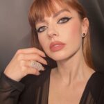 Annalisa Scarrone Instagram – Shining ✨
@crivelliofficial 
#CrivelliGioielli 
#adv