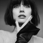 Annalisa Scarrone Instagram - #MonAmour è di nuovo la canzone più trasmessa dalle radio e la seconda più venduta in Italia ✨ 🖤🩸🪩