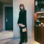 Annalisa Scarrone Instagram - Sinceramente… Quando lo rifacciamo??!!! Grazie di tutto @dolcegabbana ❤️‍🔥🥲🌪️