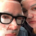 Annie Murphy Instagram - Well, it happened. I taught @instadanjlevy how to eat his finger on @theellenshow and then our faces fell off. I can die a happy woman.