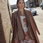 Annie Murphy Instagram - I spilled an entire litre of milk on my pants and will be sitting on a train for the next three hours smelling like warm dairy, so I’m looking back on this glorious day even more fondly. @fashioncanada Photos: @carlylerouth 🥛 Creative director: @georgeantono1 🥛 Interview: @pahullbains 🥛 Stylist: @elizagrossman 🥛 Hair: @sarahamson 🥛 Makeup: @ronnietremblay 🥛 Nails: @surelytruong