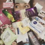 Annie Murphy Instagram - 45 minutes after "running in to #shoppersdrugmart for two tiny seconds super fast to get one quick thing, ok?" #shopperstoppicks