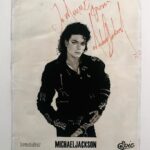 Annie Murphy Instagram - When our house burned down in 2011, one of the biggest heartbreaks was losing a signed picture of Michael Jackson that @mennovers got when he was 8. Yesterday, my freakishly talented best bud @jasonbartell presented us with this DRAWING he did of the only picture I had of the original and I'm still like this: 😵. Shamone.