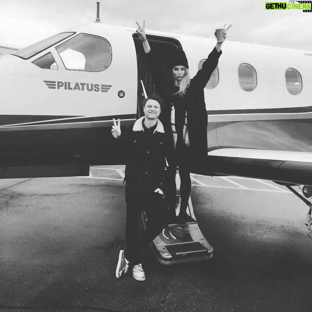 Annie Murphy Instagram - Thank you @levaeroaviation and @etalkctv for making @mennovers and me feel like less criminal-minded, slightly less jowly versions of President Nixon today.